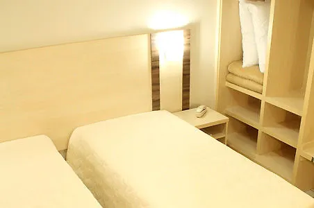 Canoas Parque Hotel